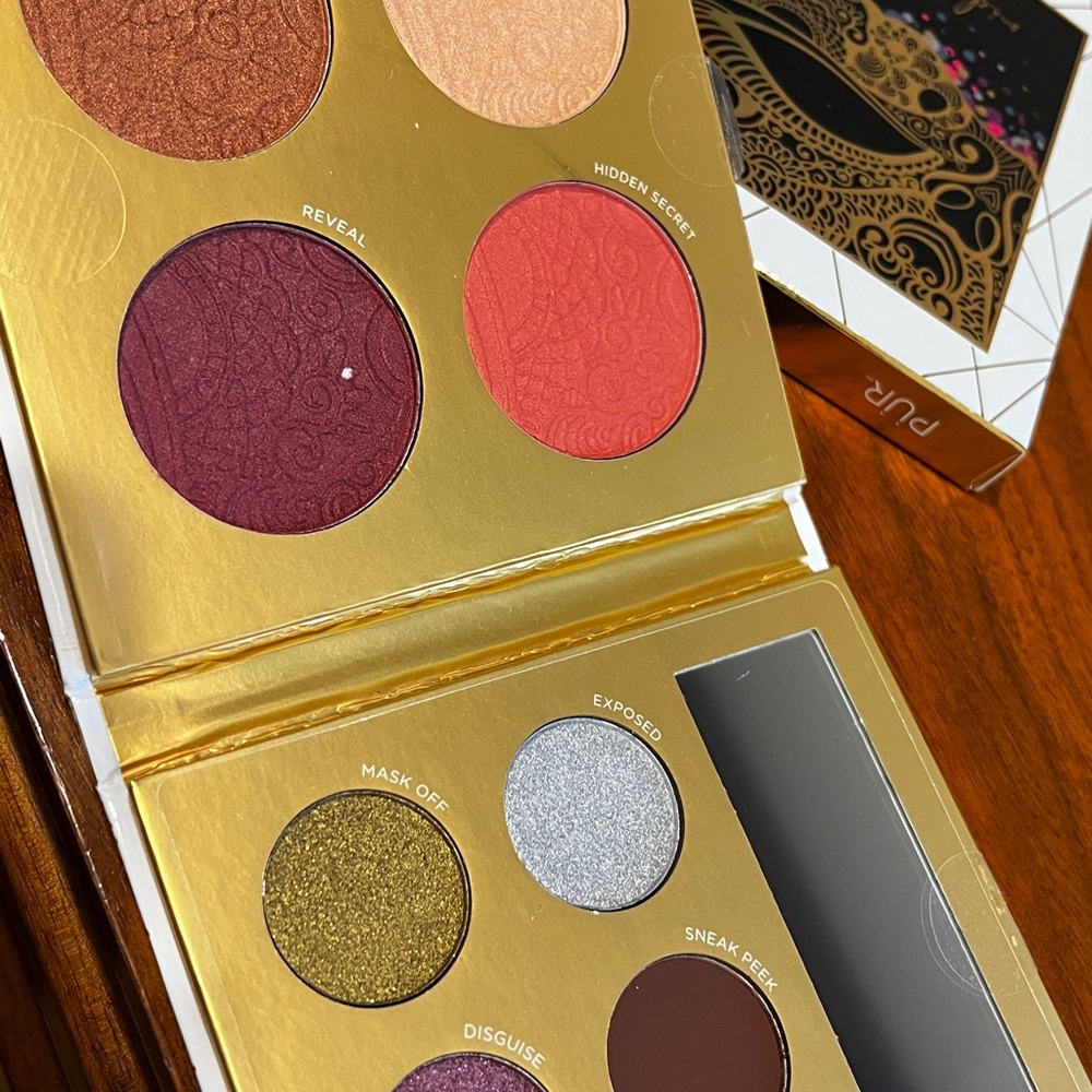Pur Eyeshadow & Cheek Palette — Red, Coral, Gold, Pink, Blue, Brown